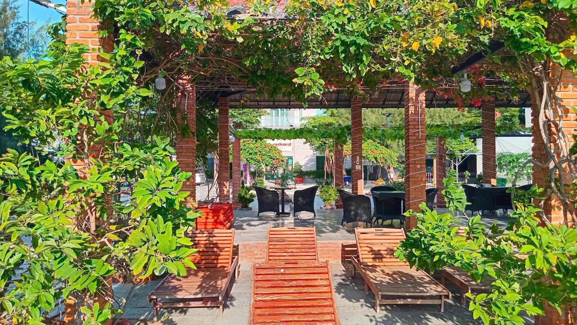 Red Coral Hotel Phan Rang Exterior foto